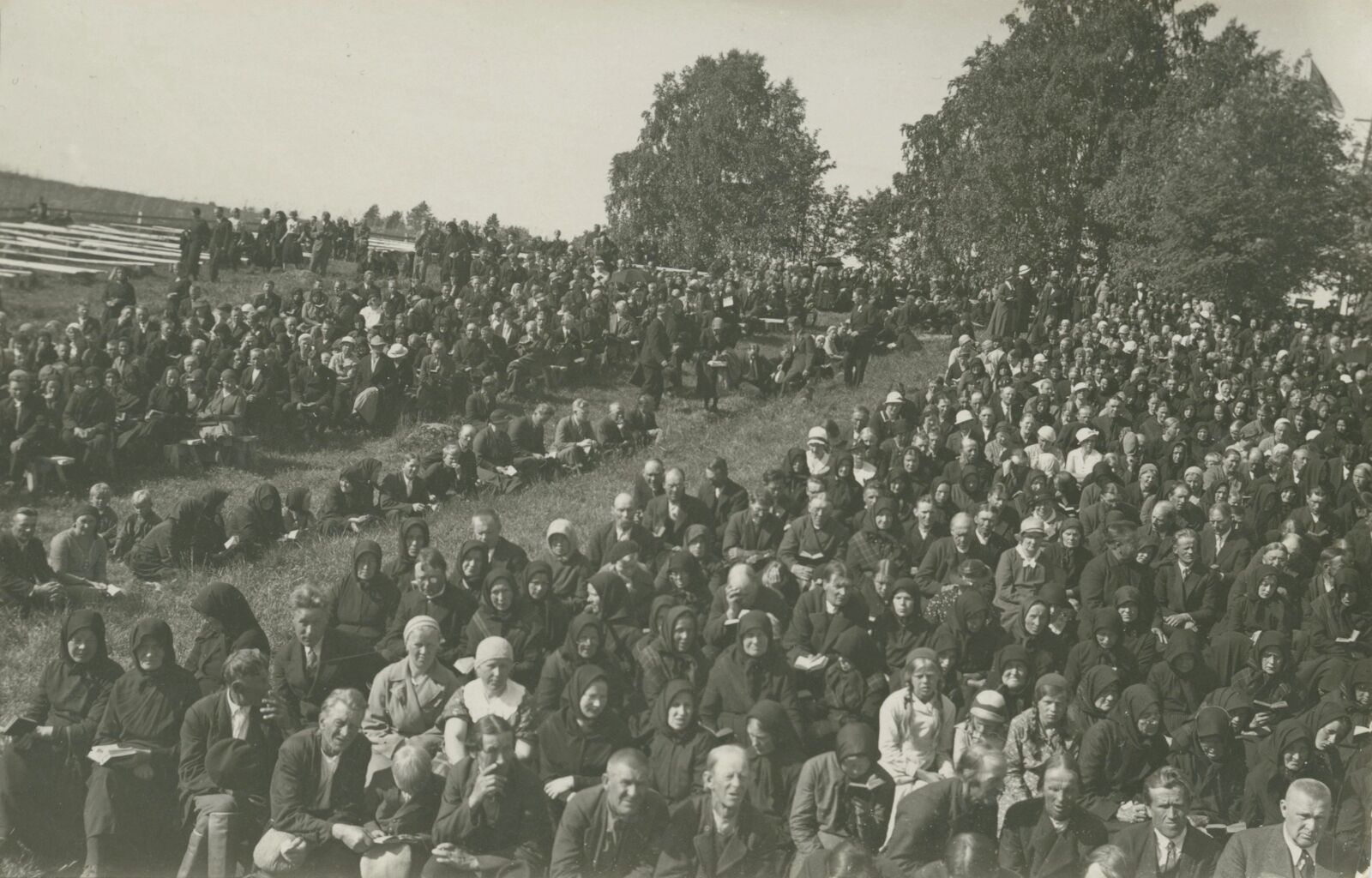 Herättäjäjuhlat pidettiin 1935 Kiuruvedellä. (Kiuruveden kaupunki)