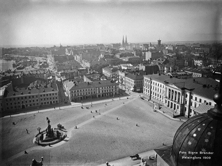 Suuriruhtinaskunnan pääkaupunki Helsinki nousi itsenäistymisen tärkeimmäksi  näyttämöksi – Svinhuvfud